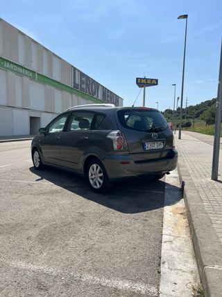 Toyota Corola Verso 2006 2.2d D4D