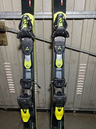 Esquís Fischer RC4 SL 145cm