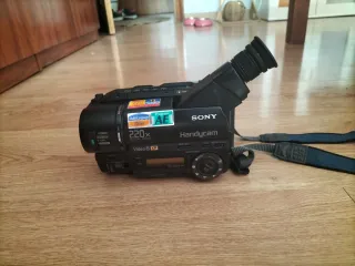Sony Handycam Video 8 XR 220x Zoom.Negociable