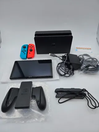 Nintendo Switch OLED + Minecraft