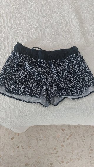 Pantalón corto deportivo mujer estampado