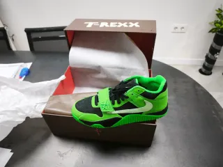 Zapatillas Jordan Travis Scott