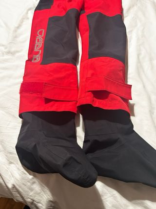 Traje seco niño vela