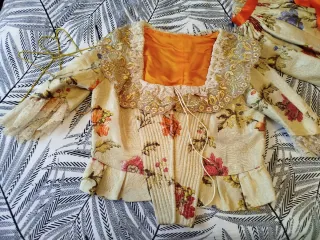 Vestido Fallera Dorado y Naranja