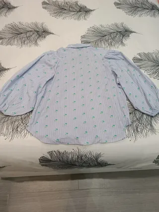 Camisa Zara Rayas Flores