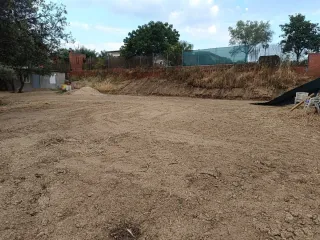Parcela urbanizable 720m² con caseta 24m²