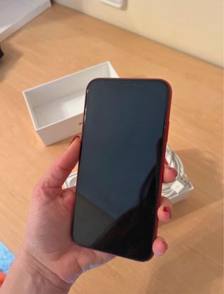 iPhone 11 128GB Rojo