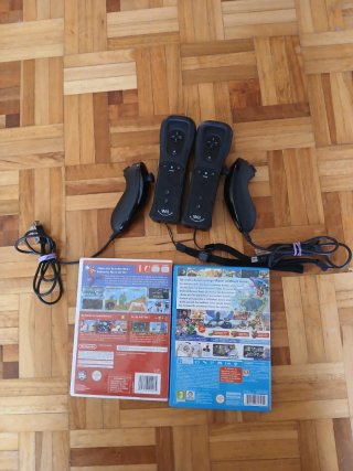 Consola Nintendo Wii U Negra + Juegos