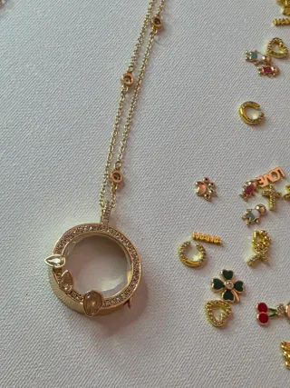 Collar para charms con baño de oro