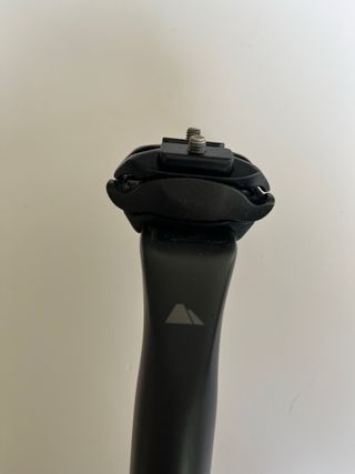 Tija sillin de carbono Canyon S13 VCLS CF 27,2mm.