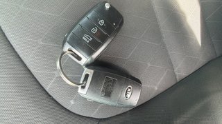 Kia Rio 1.1 CRDi WGT UEFA Euro2016 Eco-Dynamics 55 kW (75 CV)