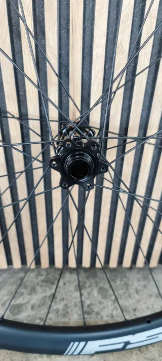 Ruedas FSA Carbono i29