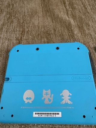 Nintendo 2DS Edición Especial Pokémon Sol y Luna