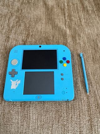 Nintendo 2DS Edición Especial Pokémon Sol y Luna