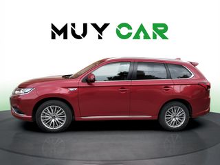 Mitsubishi Outlander 2.4 PHEV Kaiteki 4WD Auto 165 kW (224 CV)