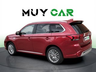Mitsubishi Outlander 2.4 PHEV Kaiteki 4WD Auto 165 kW (224 CV)