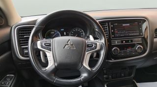 Mitsubishi Outlander 2.4 PHEV Kaiteki 4WD Auto 165 kW (224 CV)
