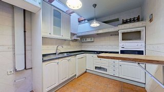 Casa pareada en venta en La Font d'en Fargues en Barcelona