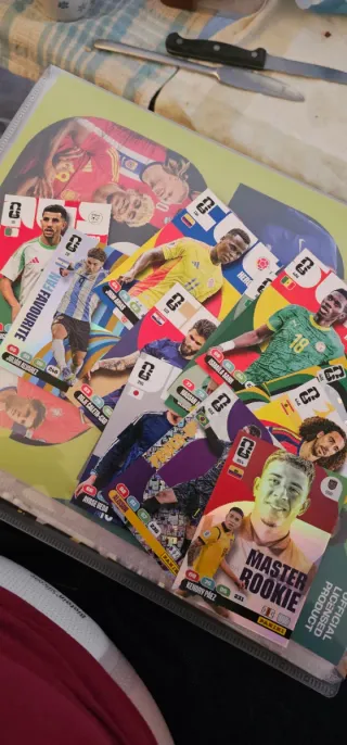 Cartas Hot Wheels y Mundial FIFA 2026