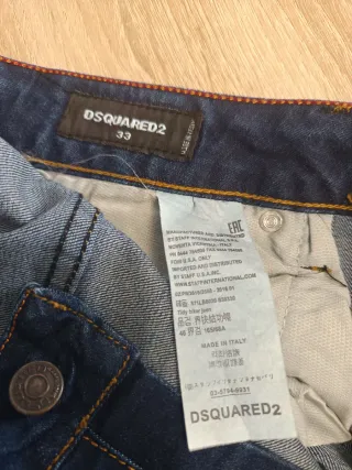Pantalón vaquero Dsquared2 con parches
