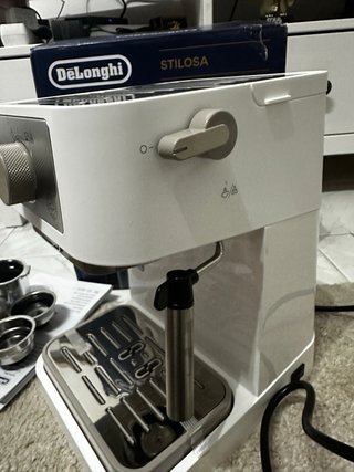 Cafetera De'Longhi Stilosa EC260.W Blanca