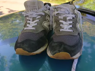 Scarpe New Balance nere e grigie