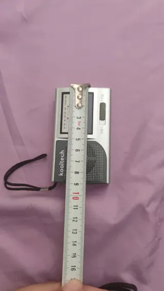 Radio Mini Portátil Kooltech AM/FM