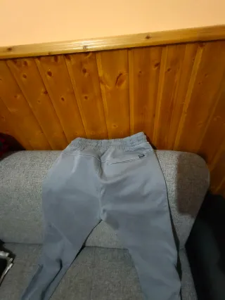 Pantalón gris negro nuevo