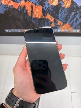 iPhone 15 pro 256gb