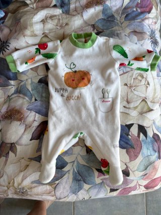 Tutine neonato 50cm (1 mese) miste