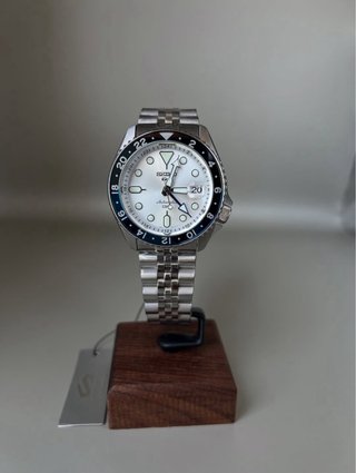 Seiko 5 Sports GMT SSK029K1 Edición Limitada
