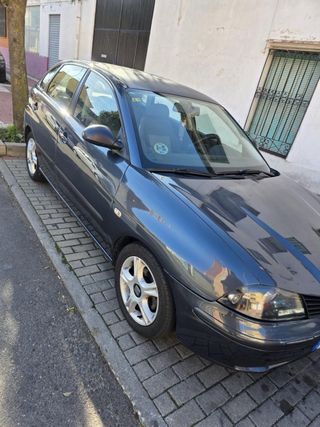 SEAT Ibiza 2004