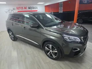 Peugeot 5008 2020