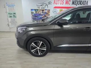 Peugeot 5008 2020