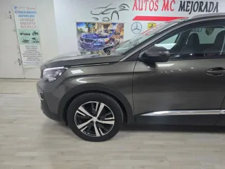 Peugeot 5008 2020