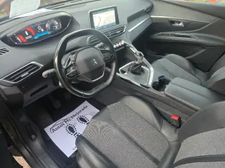 Peugeot 5008 2020