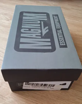 Zapatos Magnum Negros