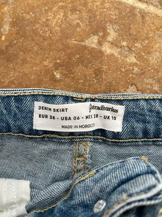 Falda vaquera midi con cordón