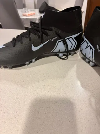 Botas de fútbol Nike Mercurial Talla 42
