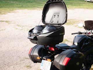 Yamaha FZ1 1000cc 150cv (2008) - Equipada para rut