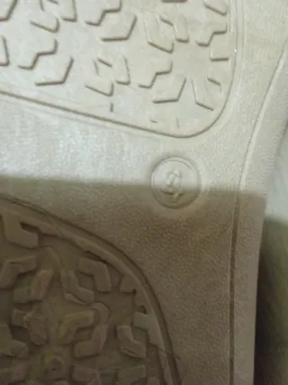 Zapatos planos beige y blancos n 38