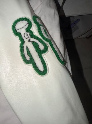 Chaqueta Louis Vuitton Verde y Blanca Casi nueva
