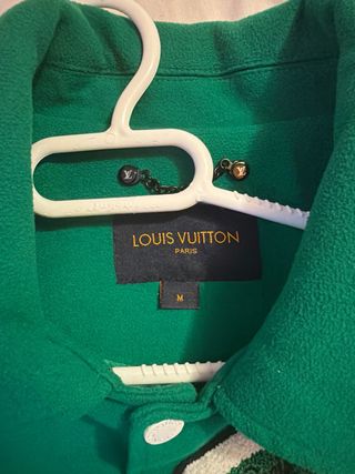 Chaqueta Louis Vuitton Verde y Blanca Casi nueva