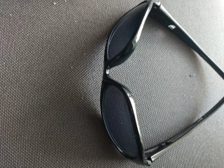 Occhiali da Sole Neri + Custodia Vogue