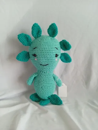 Artesanía de ganchillo, figura de peluche, ajolote