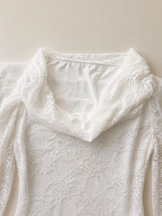 Vestido largo encaje blanco off-shoulder