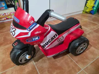Moto Eléctrica Infantil Ducati 04