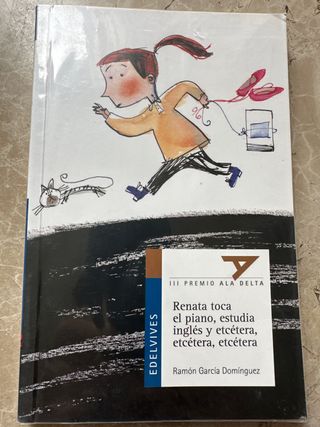 Renata toca el piano, estudia inglés y etcétera...