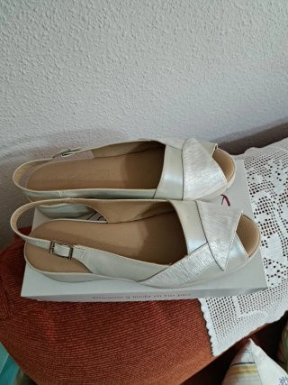 Sandalias Miss Carol Blancas Talla 38