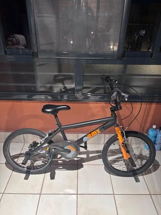 Bicicleta BMX